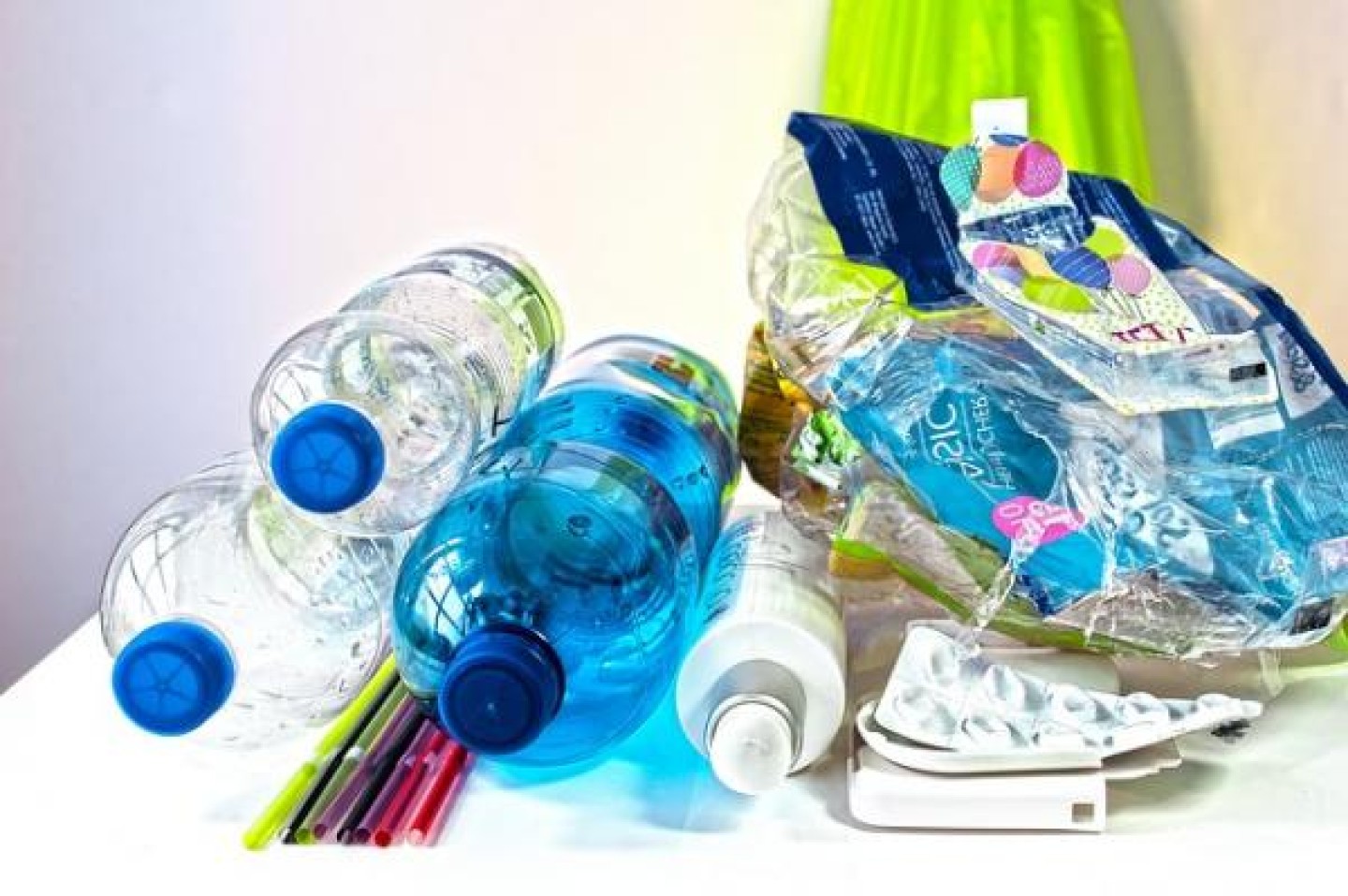 como_reciclar_plastico_en_casa_1907_600